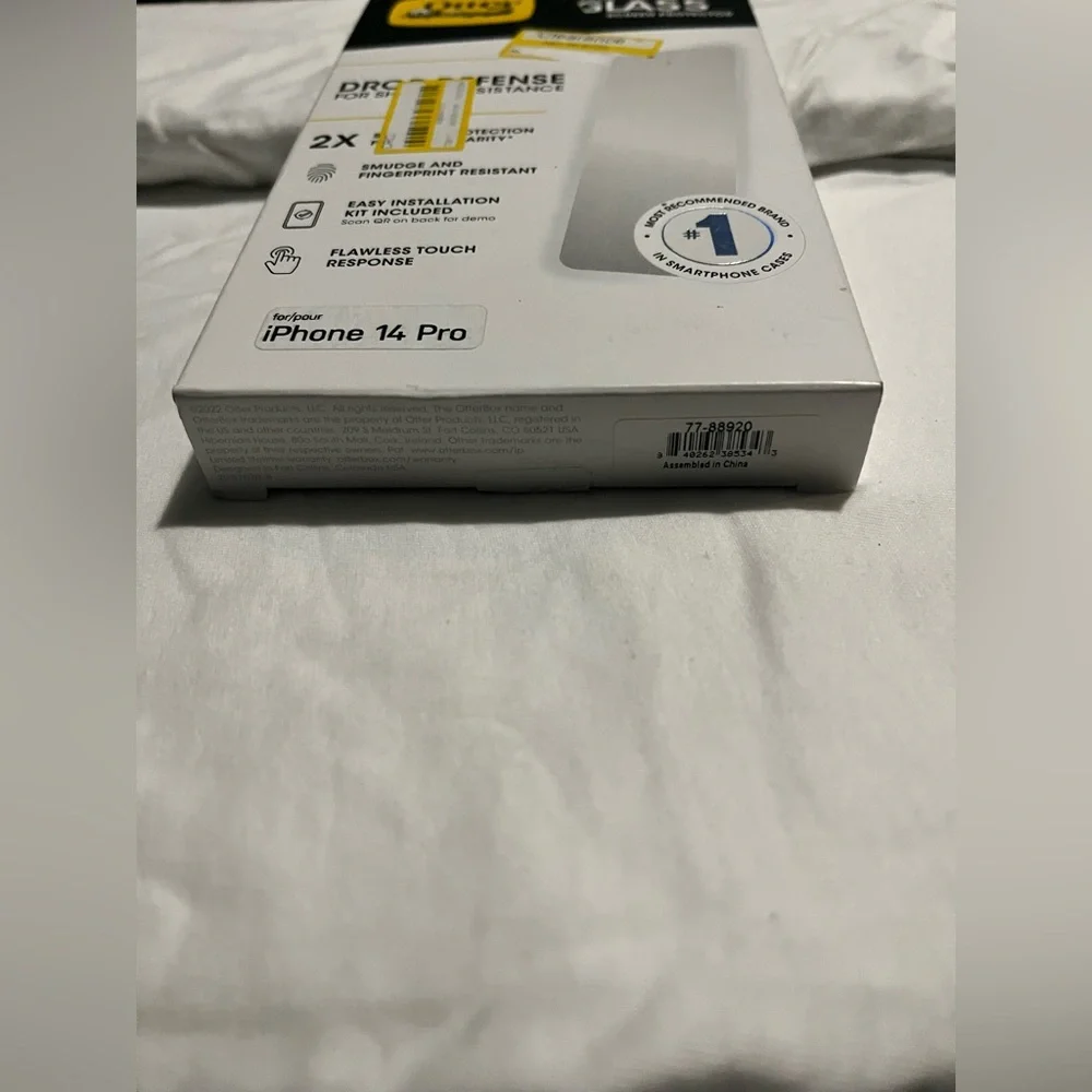 OtterBox Screen Protector for iPhone 14 Pro - Clear